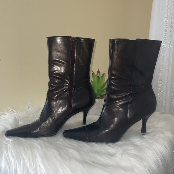 Dark Wine Colored Gianni Beni Booties - Picture 10 of 14